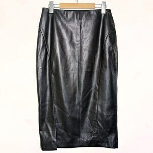 NWT Lulus Women Irresistible Black Faux Leather Straight Zip Pencil Skirt Size M